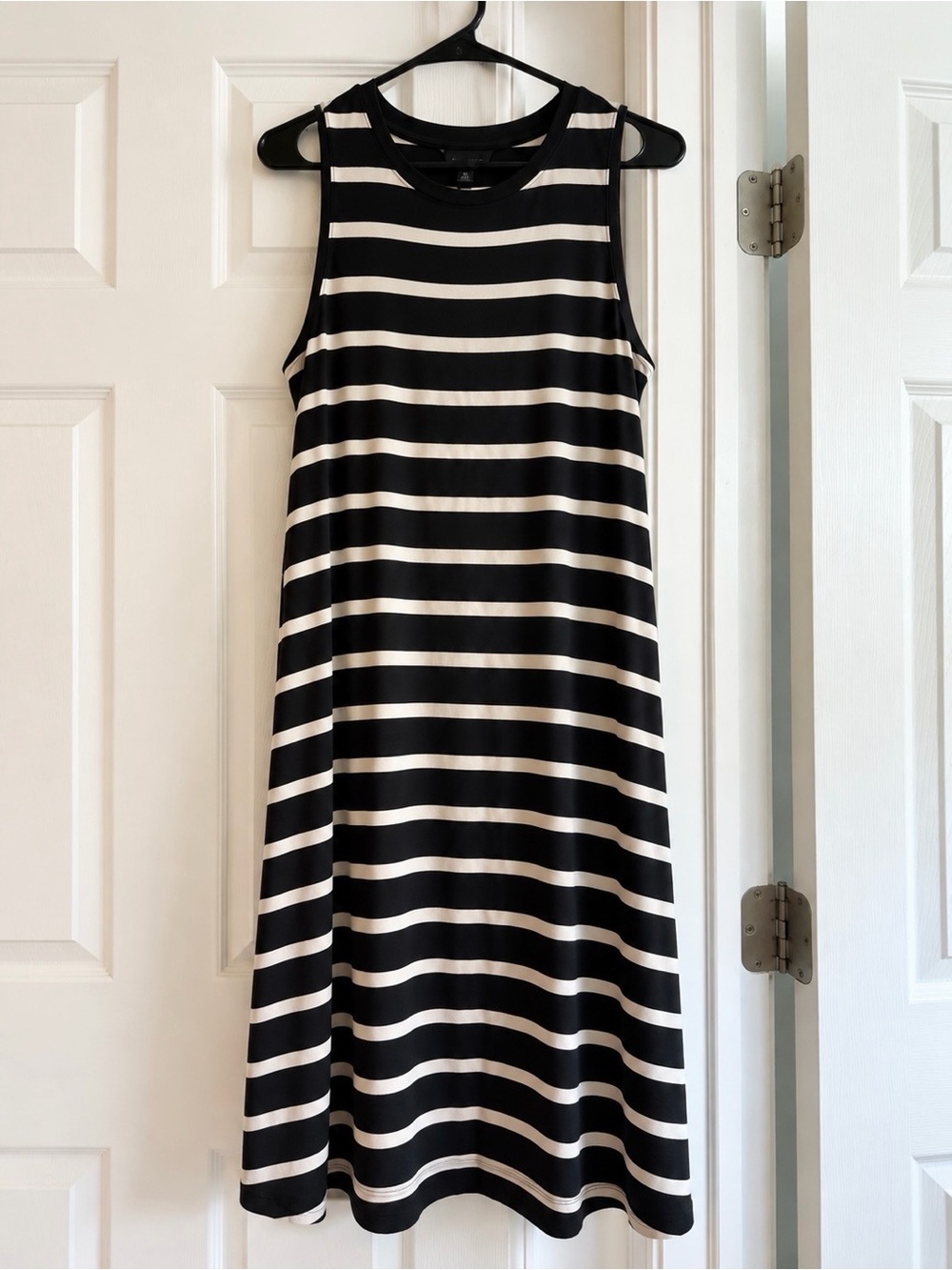 Black and White Striped Sleeveless Midi Dress